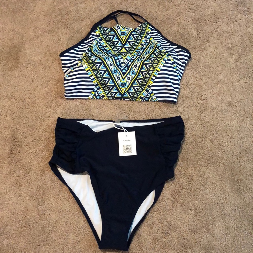 BRAND NEW Cupshe 2 piece bathing suit. NWT